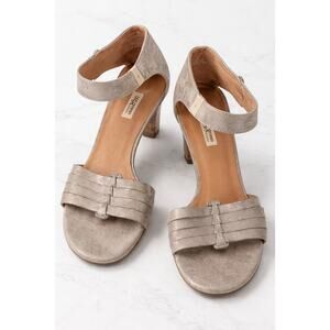 Paul Green Champagne Gold Metallic Nubuck Leather Strappy Heels Womens 7.5